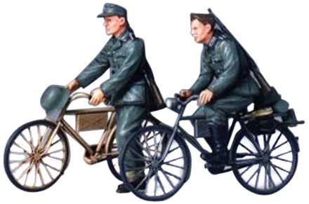 [35240] Tamiya Models German Soldier with Bicycles